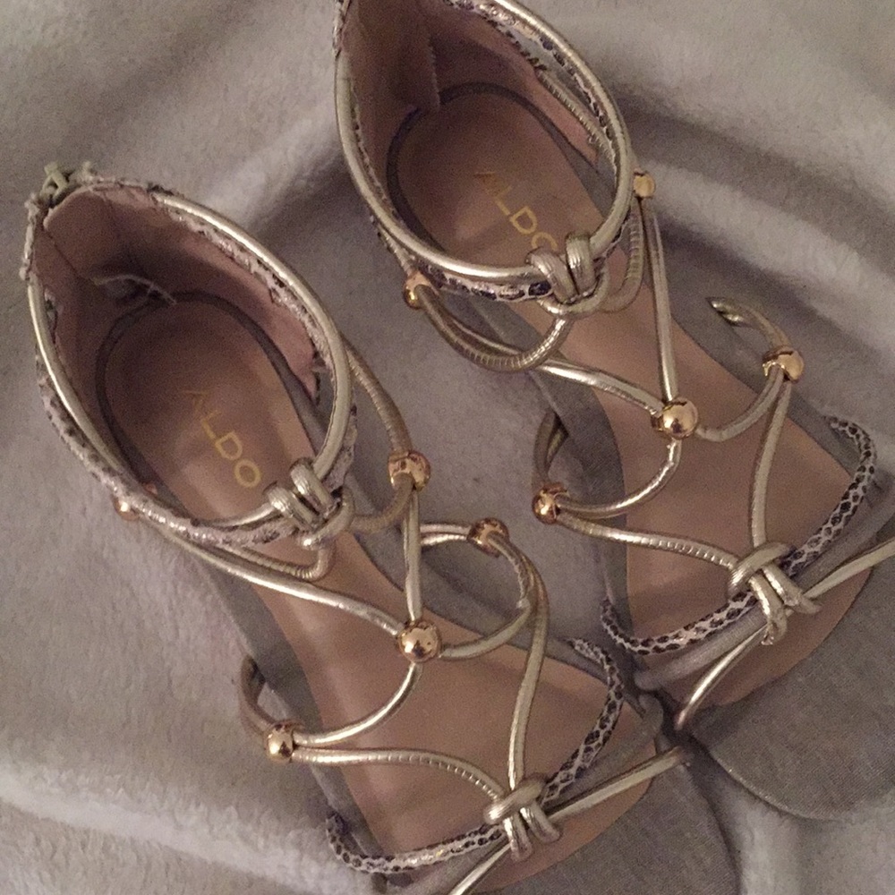 Shoes - Picture 3 of 5